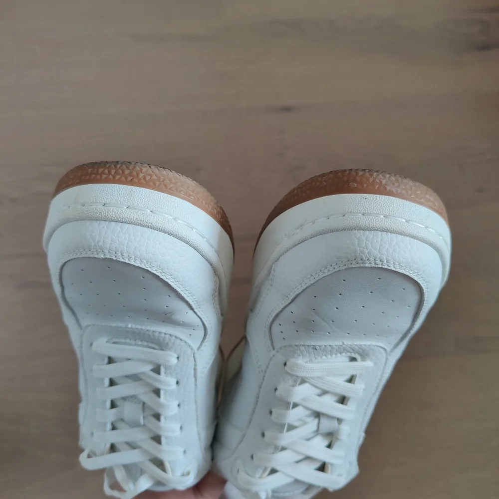 ALO Recovery Mode Sneaker - Picture 5 of 12